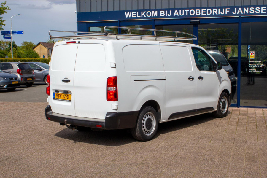 Toyota ProAce Worker 2.0 D-4D Navigator Long | Prijs rijklaar incl. 12 mnd garantie | Trekhaak Imperiaal Navi Bluetooth Camera