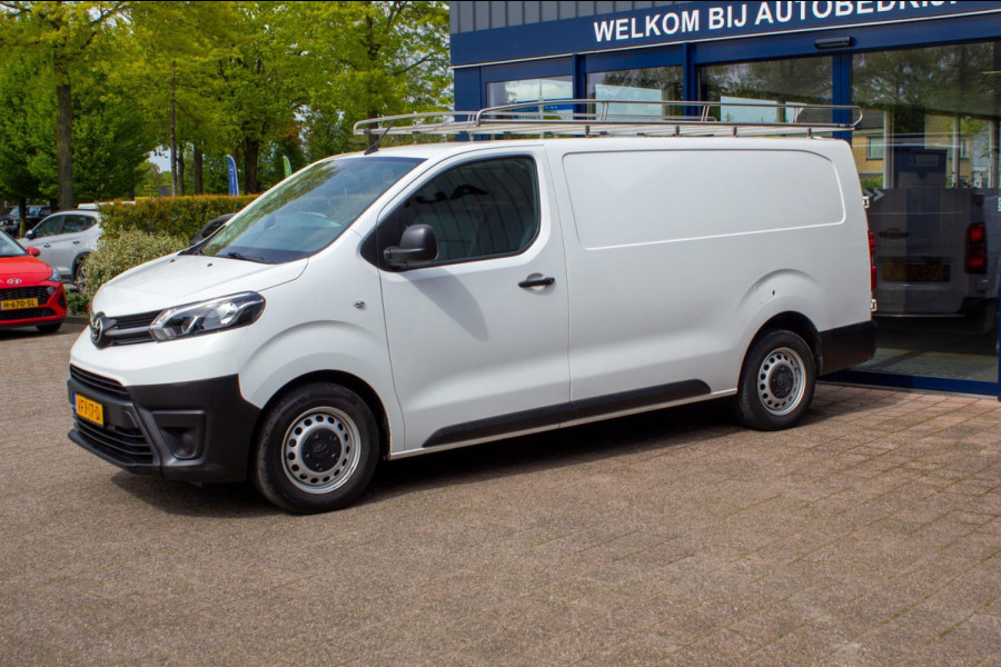 Toyota ProAce Worker 2.0 D-4D Navigator Long | Prijs rijklaar incl. 12 mnd garantie | Trekhaak Imperiaal Navi Bluetooth Camera