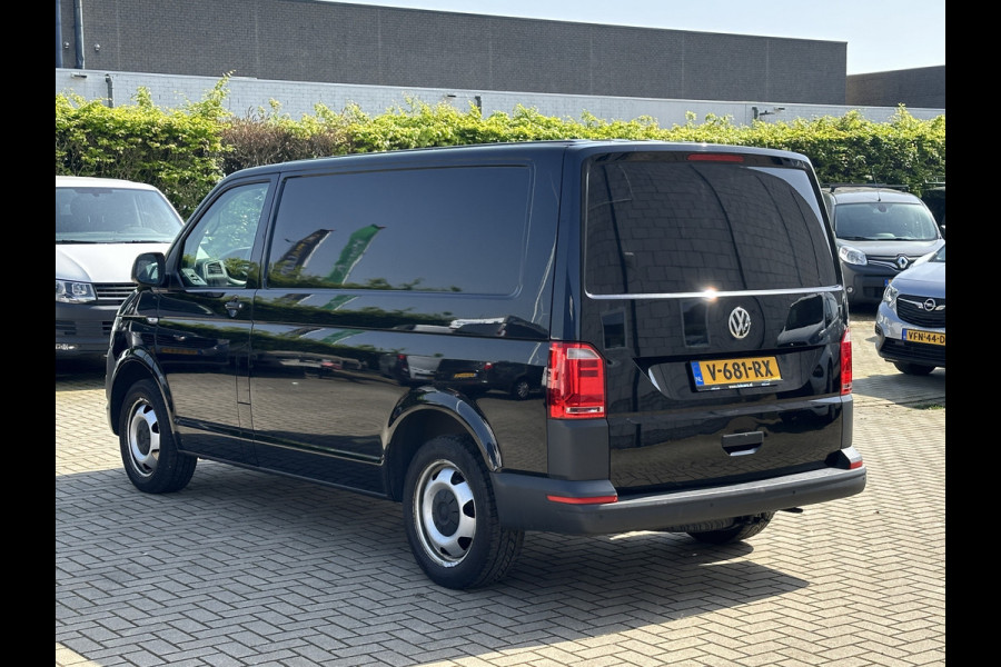 Volkswagen Transporter 2.0 TDI150PK EURO6 L1H1 AUTOMAAT Cruise control/navgatie systeem