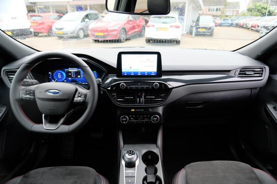 Ford Kuga 2.5 PHEV ST-Line X 225pk Trekhaak Afneembaar | Driver assistance Pack | Technology Pack | Winterpack | Elek. achterklep | Draadloos Laden | 1.500 kg trekgewicht