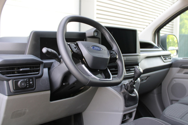 Ford Transit Custom 300 2.0 TDCI L2H1 Trend 136pk - Verwarmd stuur - LED - Carplay - Android - Camera - Stoelverwarming - 70l tank - Rijklaar