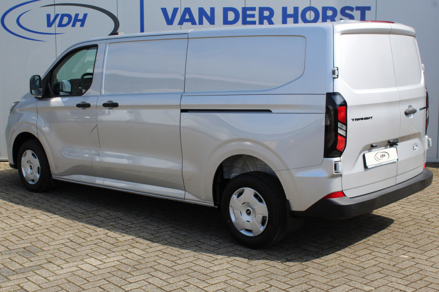 Ford Transit Custom 320 2.0-136pk TDCI L2H1 ´Trend´, schuifdeur li. + re. ! Overtuig u van de rijkwaliteiten van dit nieuwe model Ford Transit Custom. Camera, LED koplampen, Cruise Control, Aut. Airco, Navigatie by Apple / Android, Voorraam verwarmd, Metallic lak etc.