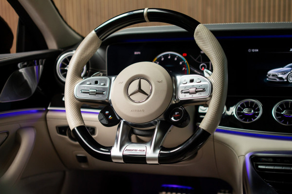 Mercedes-Benz AMG GT 4-Door Coupe 43 / 63 AMG uitgevoerd | Aero Pack | Ambient | Designo Night Black Magno |