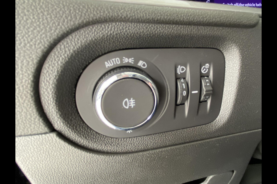 Opel Grandland 1.2 Turbo Level 3 ( Elegance) AUTOMAAT | Climate control | Apple Carplay/Android Auto | Parkeersensoren / Camera |