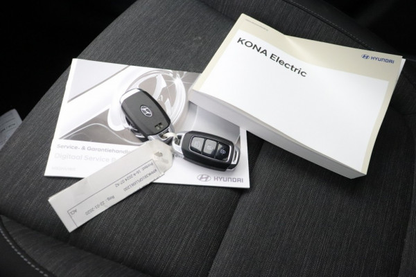 Hyundai KONA ELECTRIC EV Fashion 64 kWh (18.000,- NA SUBSIDIE) - Camera, Trekhaak