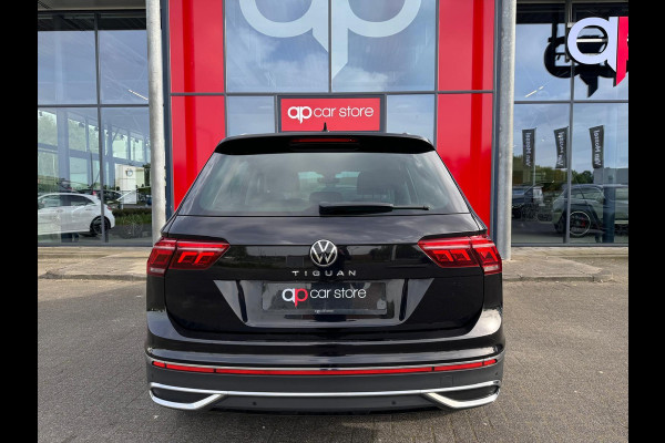 Volkswagen Tiguan 1.5 TSI Elegance Camera Parksens Apple Carplay LED