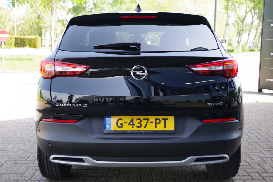 Opel Grandland X 1.2 Turbo Business Executive, Panoramadak, Keyless, Adap. Cruise Control