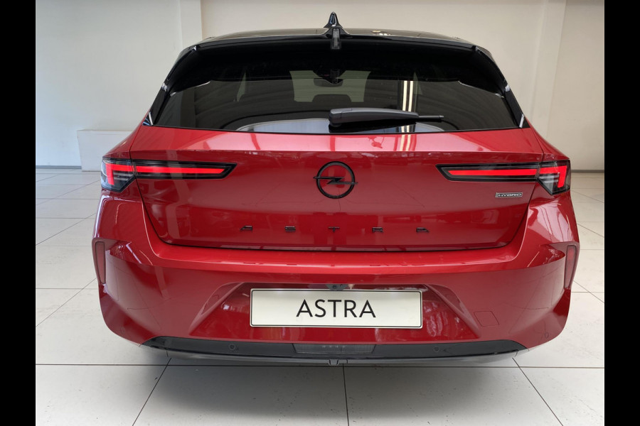 Opel Astra 1.6 TURBO Hybrid 180 Level 4 (GS) | Ultimate pack | Navigatie Pro | Adaptive LED | Climate Control met Intelli-Air | Head-up Display |  Panorama Schuif/kantel dak | Winter Pack | 7,4 kW boordlader |