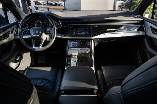 Audi Q7 55 TFSI e quattro Pro Line S - Incl. BTW l Panorama l Blacked Out l 360 Camera l RS seats