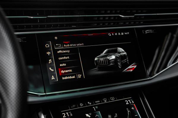 Audi Q7 55 TFSI e quattro Pro Line S - Incl. BTW l Panorama l Blacked Out l 360 Camera l RS seats