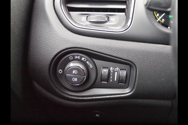 Jeep Renegade 4xe 190 Plug-in Hybrid Limited Business | Apple Carplay | Cruise Control | Navi |