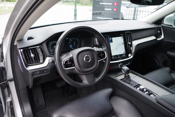 Volvo V60 2.0 T5 250 PK Automaat Inscription, Leder, Cruise Control, Stoel-& Stuurverwarming, CarPlay