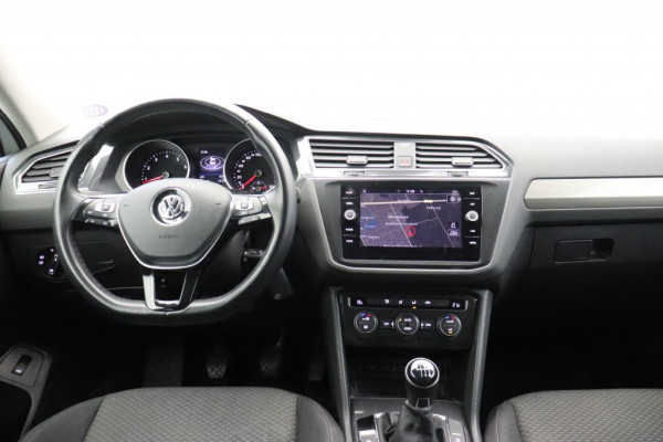 Volkswagen Tiguan 1.5 TSI Comfortline Business - Navi, Carplay, Clima