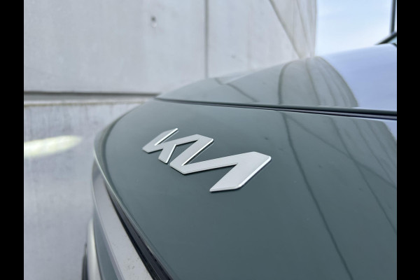 Kia Niro 1.6 GDi Hybrid ExecutiveLine Automaat | Schuif/Kantel Dak | Stoel Verwarming/Ventilatie | Camera | Navi | Keyless |