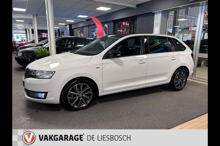 Škoda Rapid Spaceback 1.2 TSI Greentech Drive/Panorama-dak/Navigatie/pdc/stoelverwarming