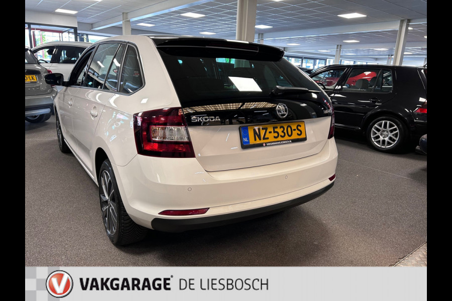 Škoda Rapid Spaceback 1.2 TSI Greentech Drive/Panorama-dak/Navigatie/pdc/stoelverwarming