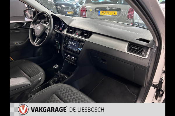 Škoda Rapid Spaceback 1.2 TSI Greentech Drive/Panorama-dak/Navigatie/pdc/stoelverwarming