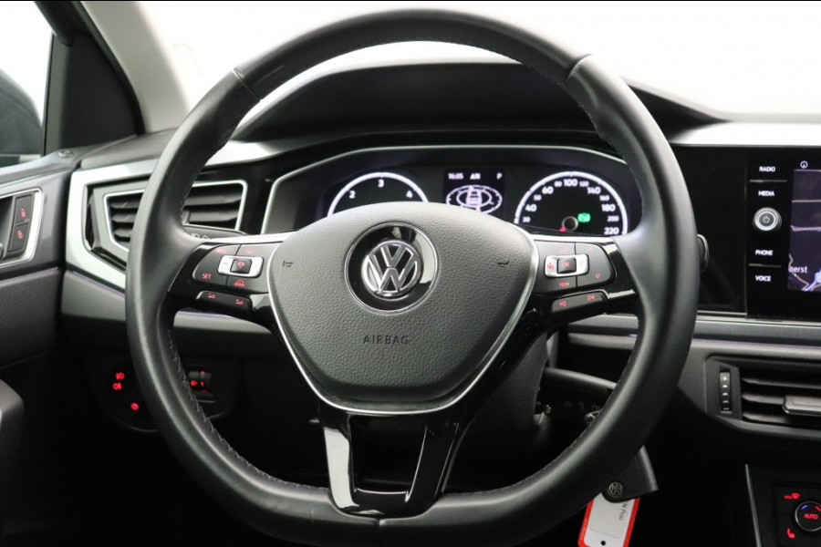 Volkswagen Polo 1.6 TDI Highline Automaat - Carplay, Clima