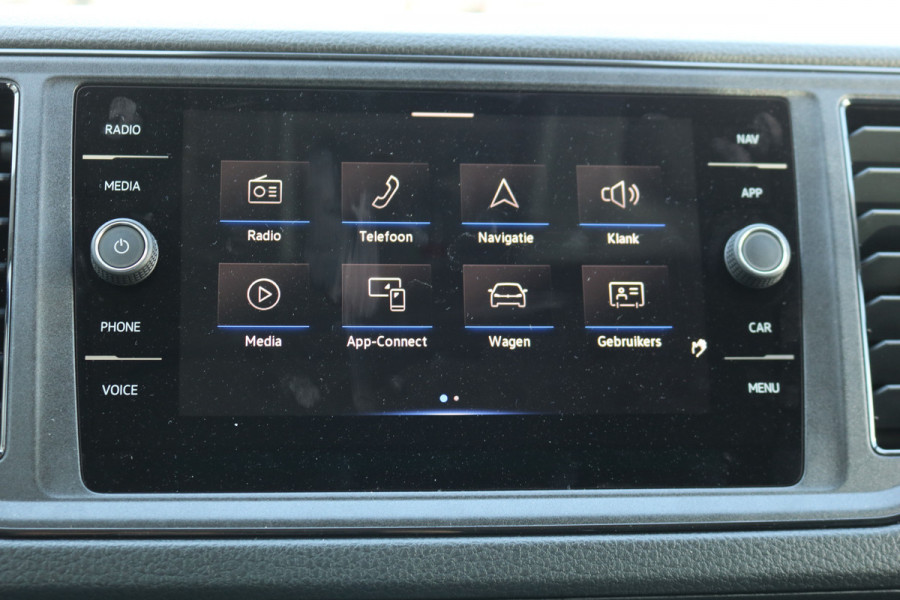 Volkswagen Crafter 2.0 TDI 140pk L3 H3 DC Automaat Airco Navigatie Apple Carplay Camera