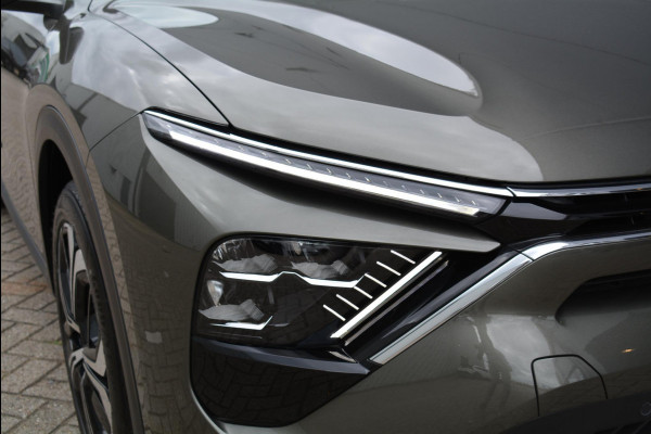 Citroën C5 X 130pk Automaat Business Plus | Leder | Navigatie | Apple Carplay/Android Auto| Achteruitrijcamera | Voorruitverwarming | Stuurwielverwarming