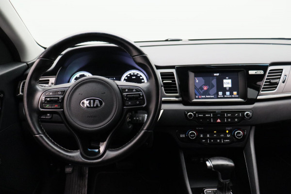 Kia Niro 1.6 GDi Hybrid DynamicLine Trekhaak Navigatie Leder Camera Origineel NL