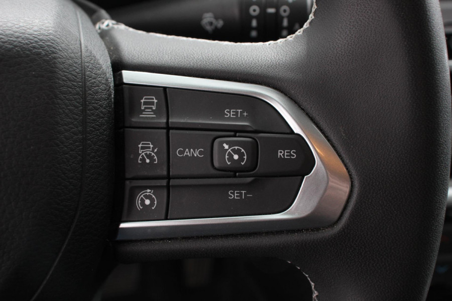 Jeep Compass 1.3 4xe Plug-in Hybrid Electric Limited | Navigatie | Apple Carplay/Android Auto | Parkeersensoren | Camera | Adaptive Cruise Control | Stoel-en stuurverwarming | Ledverlichting voor | Getinte ramen