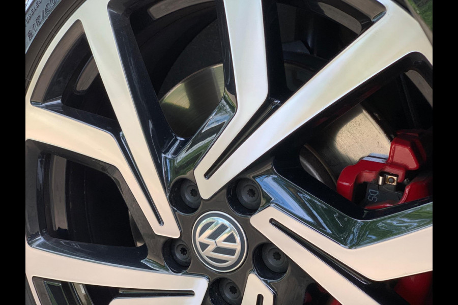 Volkswagen Polo 2.0 TSI GTI DSG PANO VIRTUAL BEATS VOL OPTIE