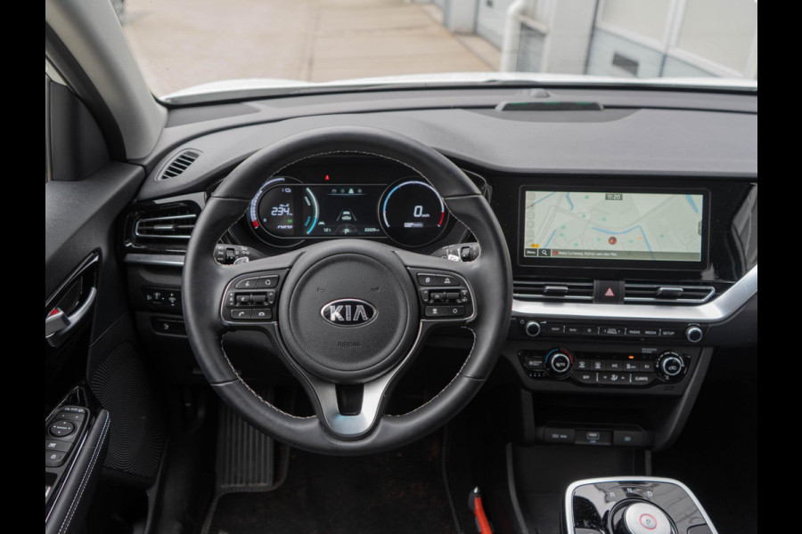 Kia e-Niro DynamicLine 64 kWh | Navigatie | Achteruitrijcamera | Subsidie mogelijk | Carplay