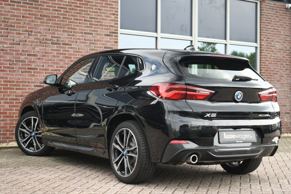 BMW X2 xDrive25e 220pk M-Sport ACC Camera El-Klep 19inch Shadowline