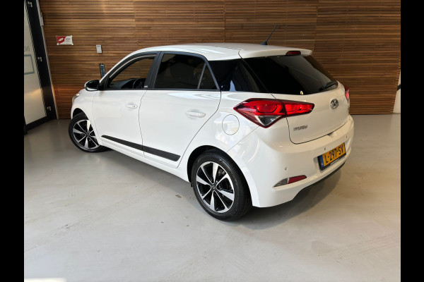 Hyundai i20 1.0 T-GDI Comfort | LED | Bluetooth | Cruisecontrol | Winterpakket | PDC | Lane assist |