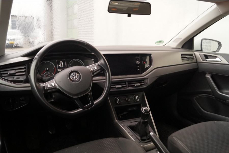 Volkswagen Polo 1.6 TDI Comfortline Executive -NAVI-ACC-CARPLAY-