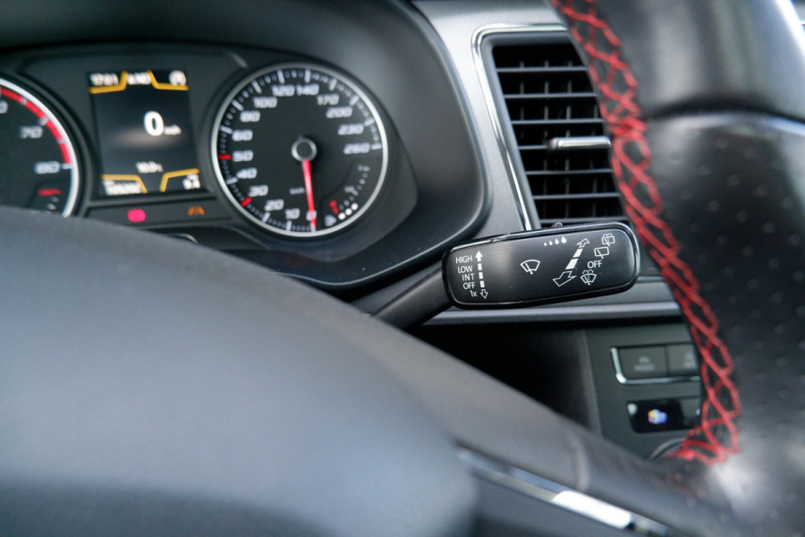 Seat Leon 1.4 EcoTSI FR | Pano | Alcantara | LED | Apple Carplay | Navi | PDC