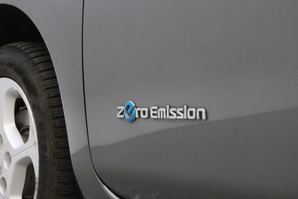 Nissan Leaf Acenta 30 kWh - Navi, Camera, Stoelverw. (10.000 NA SUBSIDIE)