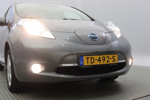 Nissan Leaf Acenta 30 kWh - Navi, Camera, Stoelverw. (10.000 NA SUBSIDIE)