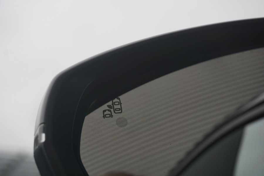 Peugeot 5008 1.2 PureTech GT 180° Camera | Panoramadak | Verwarmde voorstoelen