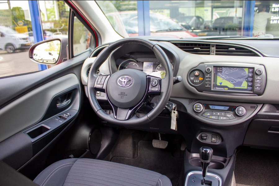 Toyota Yaris 1.5 Hybrid Energy | Prijs rijklaar incl. 12 mnd garantie | Automaat Navi Clima Camera Cruise
