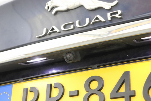 Jaguar XF 2.0D Portfolio Automaat - Leer, Camera, Stoelverw.