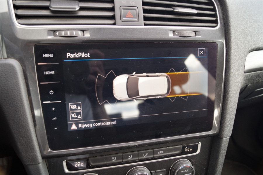 Volkswagen e-Golf 136pk Automaat -NAVI-ACC-LED-ECC-PDC-