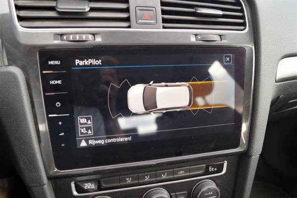 Volkswagen e-Golf 136pk Automaat -NAVI-ACC-LED-ECC-PDC-