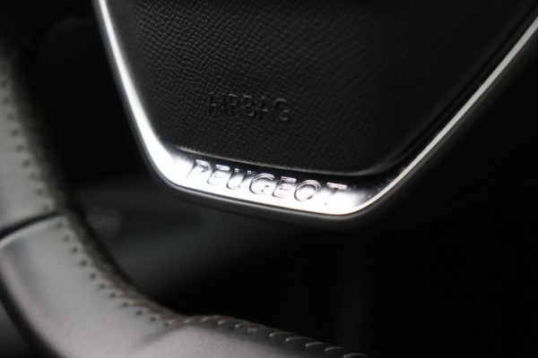 Peugeot 3008 1.2 PureTech Active - Navi, Carplay, Clima