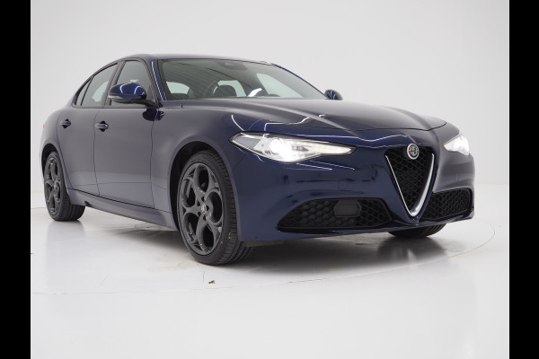 Alfa Romeo Giulia 2.0T 202PK | Navigatie | Climate | Cruise | LED | DAB+