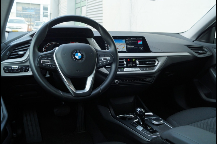 BMW 2 Serie Gran Coupé 218i Automaat Executive Edition -LED-DAB-NAVI-CARPLAY-