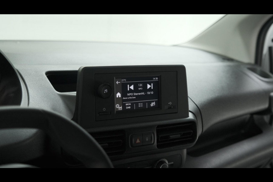 Peugeot Partner 1.5 BlueHDi 100 S&S L1 | Trekhaak | Camera | Parkeersensoren | Bluetooth Radio | Vloerplaat