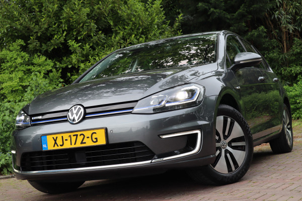 Volkswagen e-Golf e-Golf | Camera | Navi | Subsidie mogelijk | ACC |