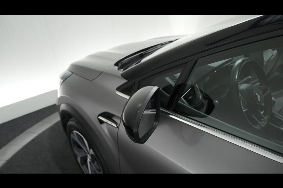 Renault Captur TCe 140 R.S. Line | Camera | 9.3 Inch Groot Scherm | Navigatie | Apple Carplay | Parkeersensoren