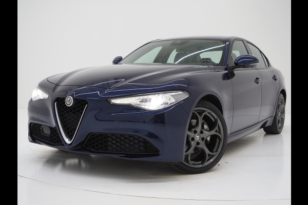 Alfa Romeo Giulia 2.0T 202PK | Navigatie | Climate | Cruise | LED | DAB+