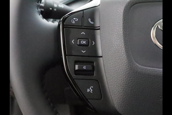 Toyota Prius PHEV 2.0 Plug-In Hybrid Executive