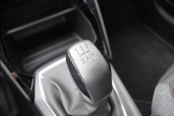 Peugeot 208 1.2 PureTech Active | Parkeerhulp | Carplay | Cruise Control  | LMV |
