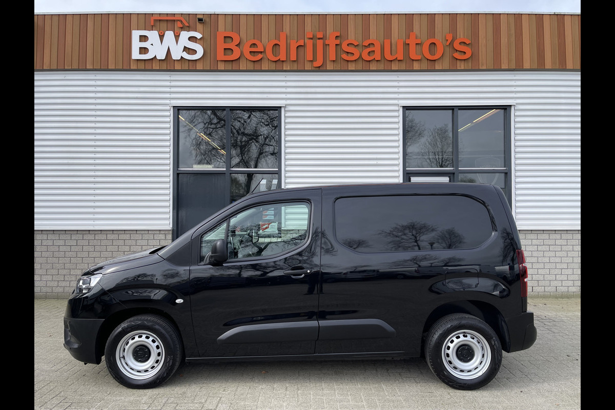 Toyota PROACE CITY 1.5 D-4D 102pk L1H1 Live / rijklaar € 19.950 ex btw / fabrieksgarantie tot 03-07-2025 ! / lease vanaf € 366 / airco / cruise / navi / zo goed als nieuw