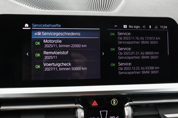 BMW 3-serie 330e M Sport | Carplay | Stoelverwarming | Trekhaak | Alcantara | Full LED | Navigatie | Sportstoelen | Park Assist | DAB+